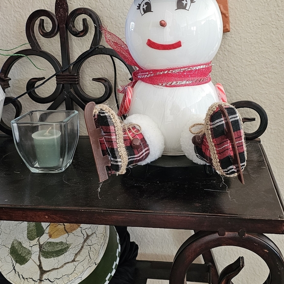 Snowman - Picture 2 of 4